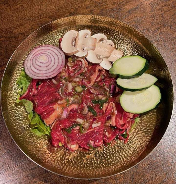 Appréciez le barbecue coréen dans toute son authenticité dans notre restaurant !